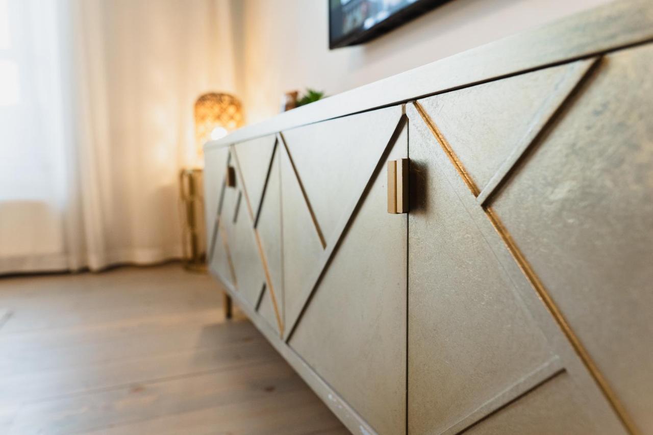 Rataskaevu Boutique - 7 Unique Apartment